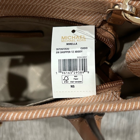 Michael Kors Tan and Cream Tote Bag - Picture 5 of 6